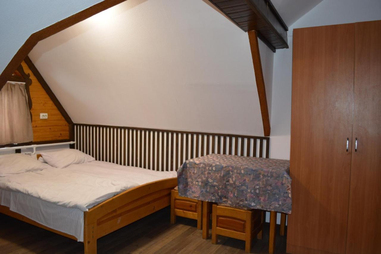 Guest House Dvir Pysanka Kosiv Dış mekan fotoğraf
