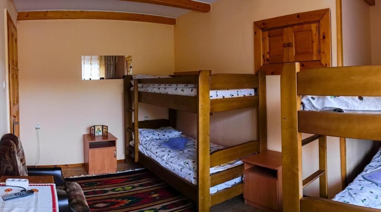 Guest House Dvir Pysanka Kosiv Dış mekan fotoğraf